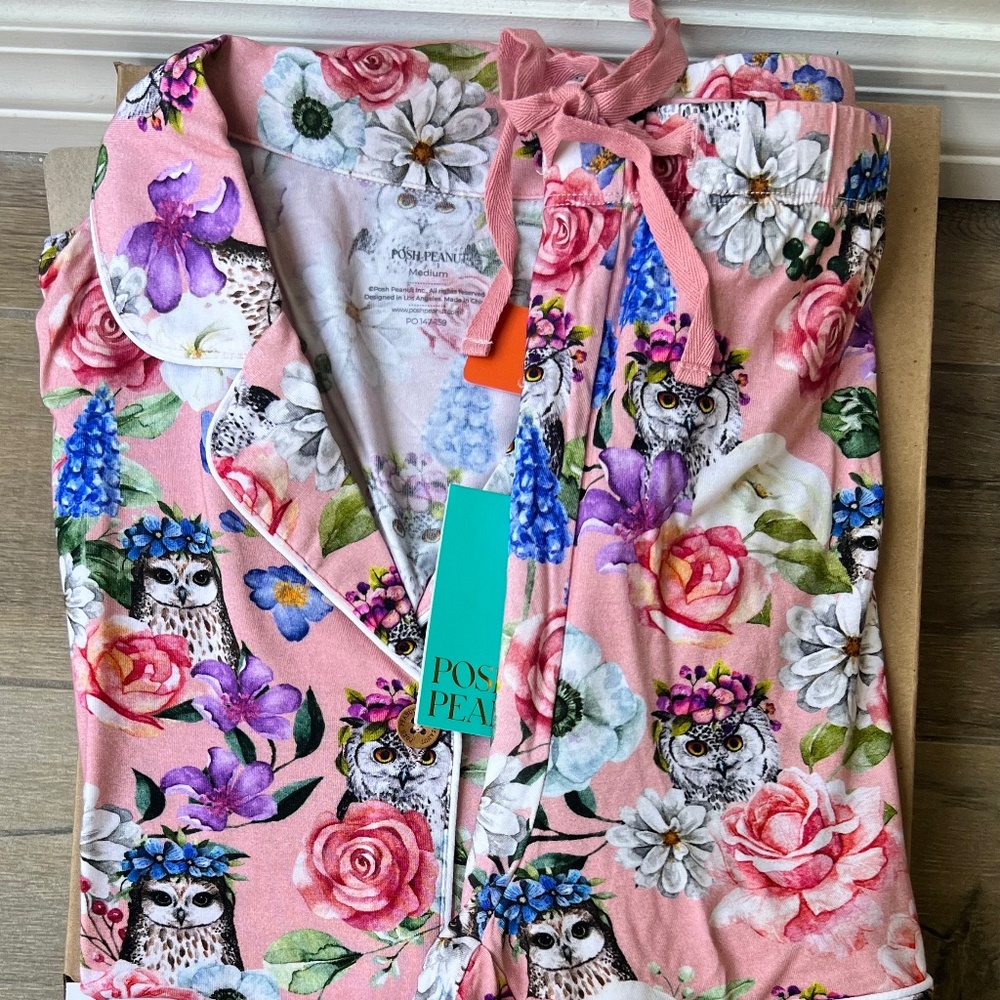 Matching pijama set for mom and little girl